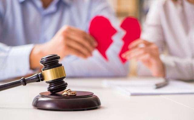 A股晚间热点 | 国务院宣布免除公办幼儿园儿童保育教育费